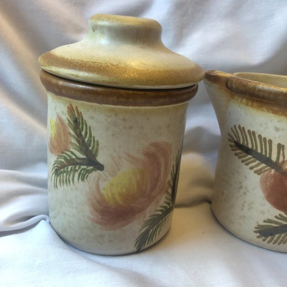 Chatham Pottery Vintage Flower and Pine Creamer and Sugar set - Picture 3 of 11